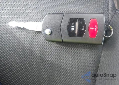 2010 Mazda 3 S Sport z USA, uszkodzony, nr VIN JM1BL1H67A1338859